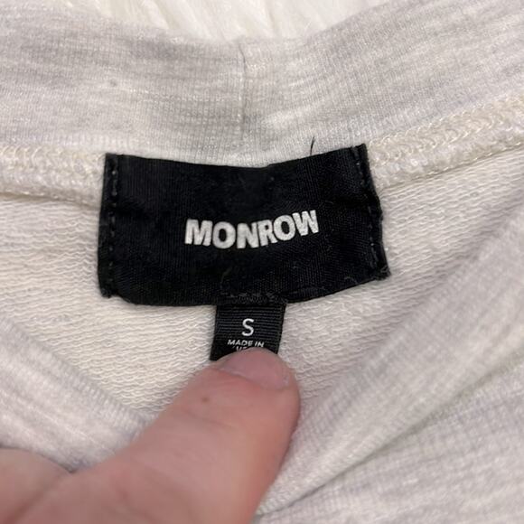 Monrow Raglan pull over floral embroidered grey and pink size small - Picture 4 of 8